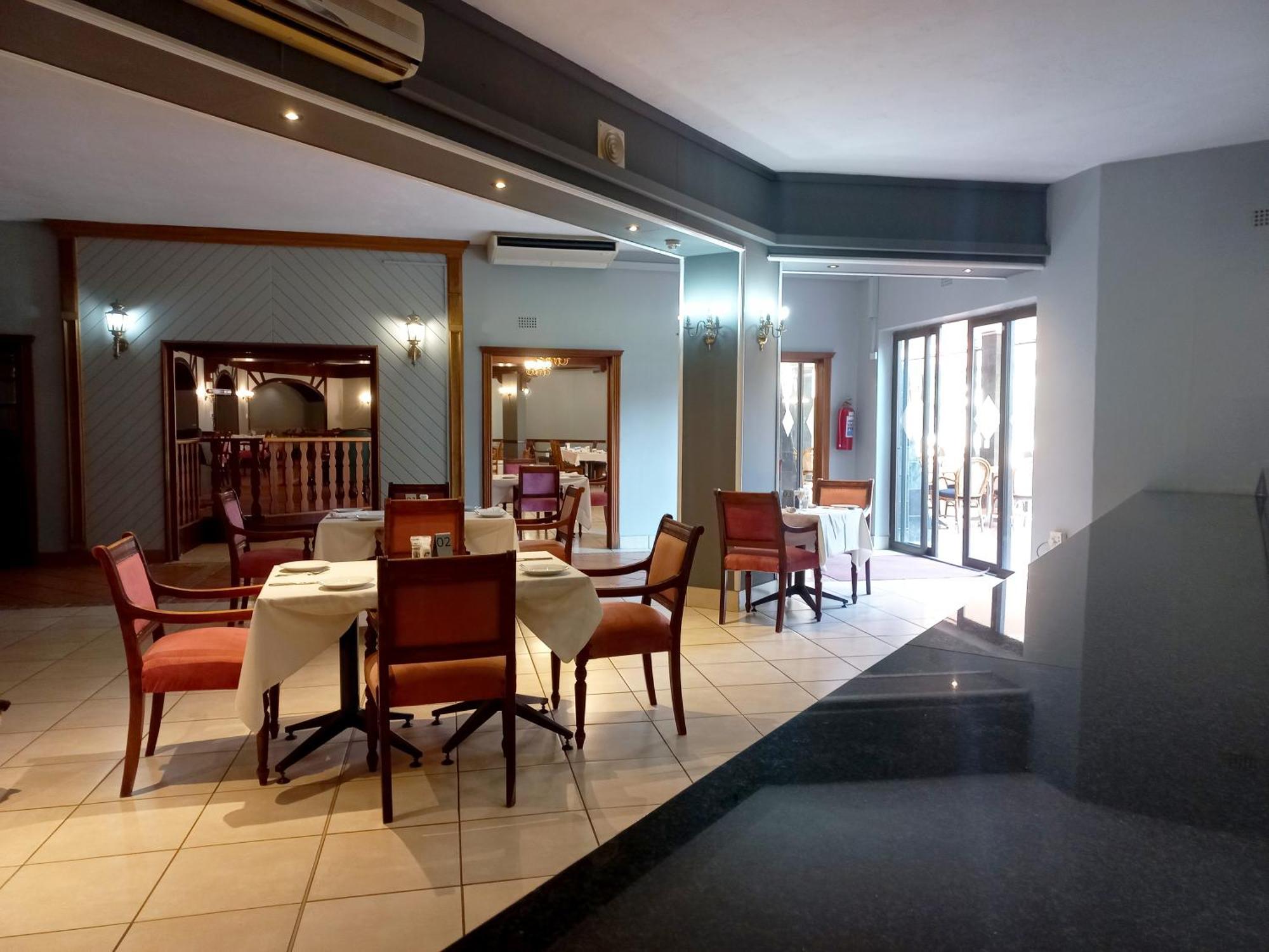 Sundown Country Estate Hotel Boshoek Bagian luar foto